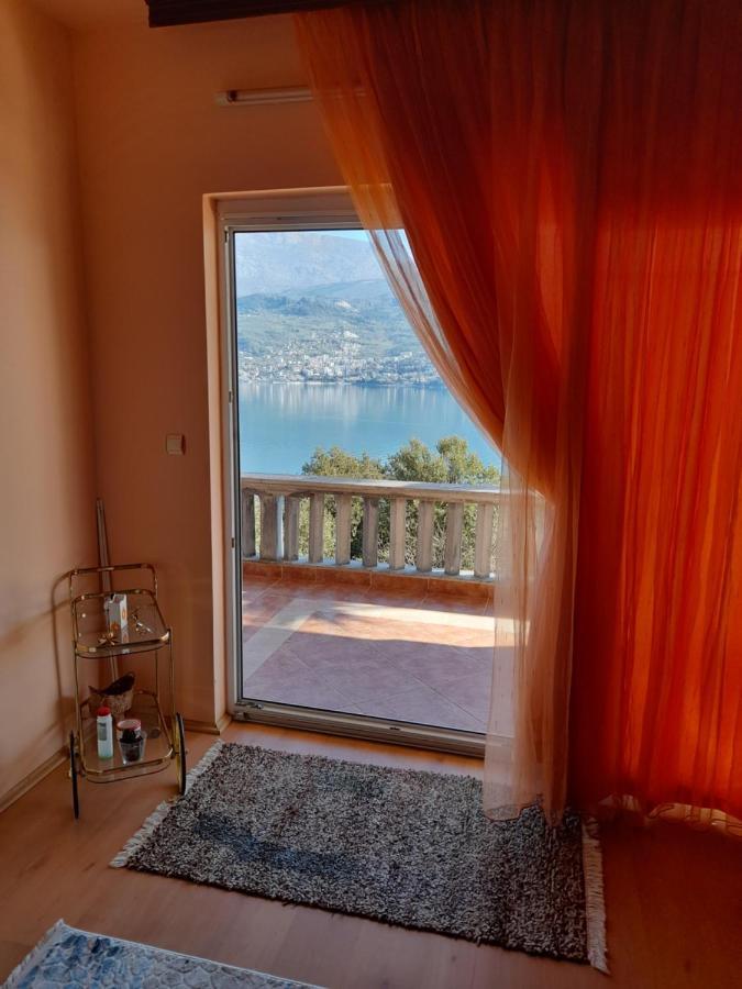 Villa Garden Apartments Herceg Novi Buitenkant foto