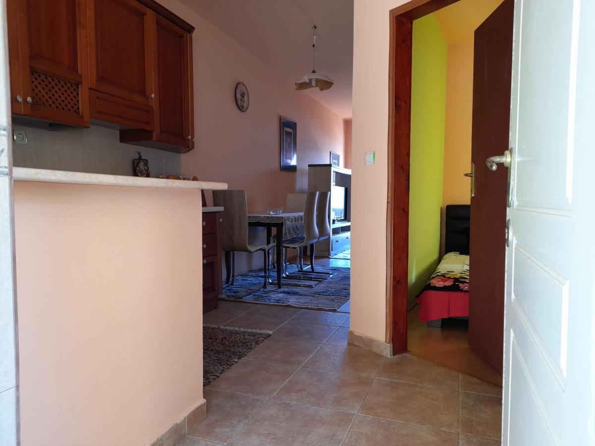 Villa Garden Apartments Herceg Novi Buitenkant foto